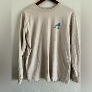 Long sleeve tee